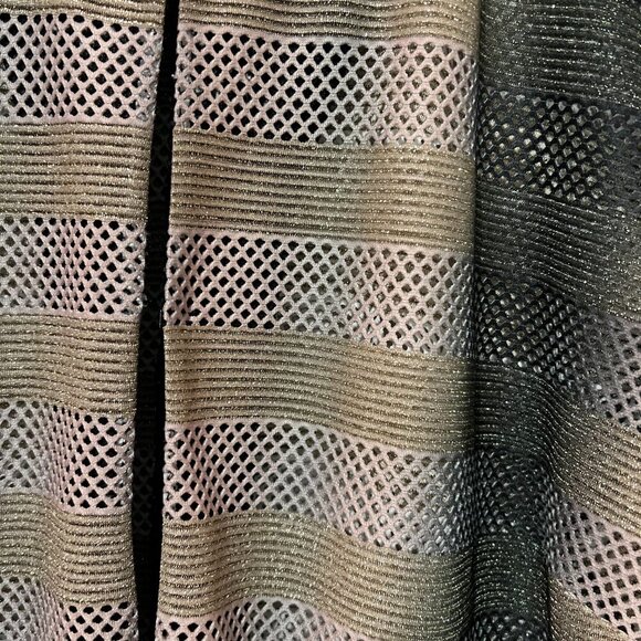 M. Miranda Women's Top Plus Size 20 Formal Mesh Metallic Overlay Special Occasio - Picture 3 of 5